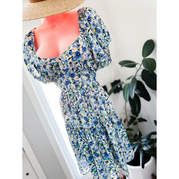 Pinch Dresses & Skirts - Garden Daydream blooming meadowcore floral puff slv floaty twirl dress M